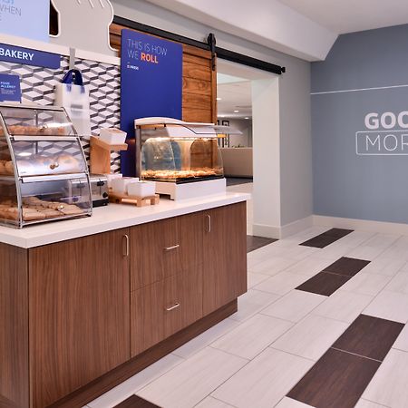 Holiday Inn Express Hotel & Suites Elgin By Ihg Zewnętrze zdjęcie