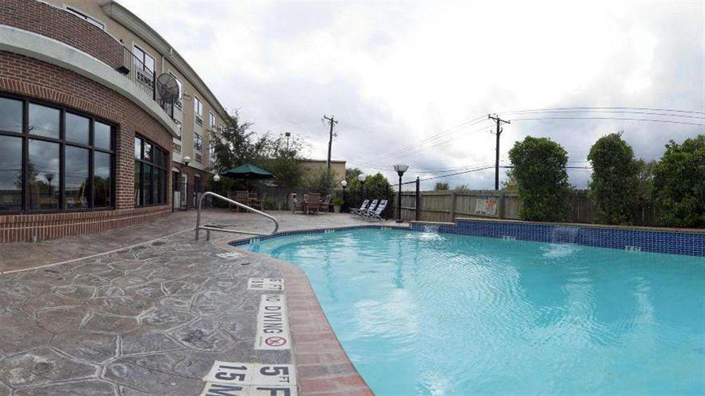 Holiday Inn Express Hotel & Suites Elgin By Ihg Zewnętrze zdjęcie