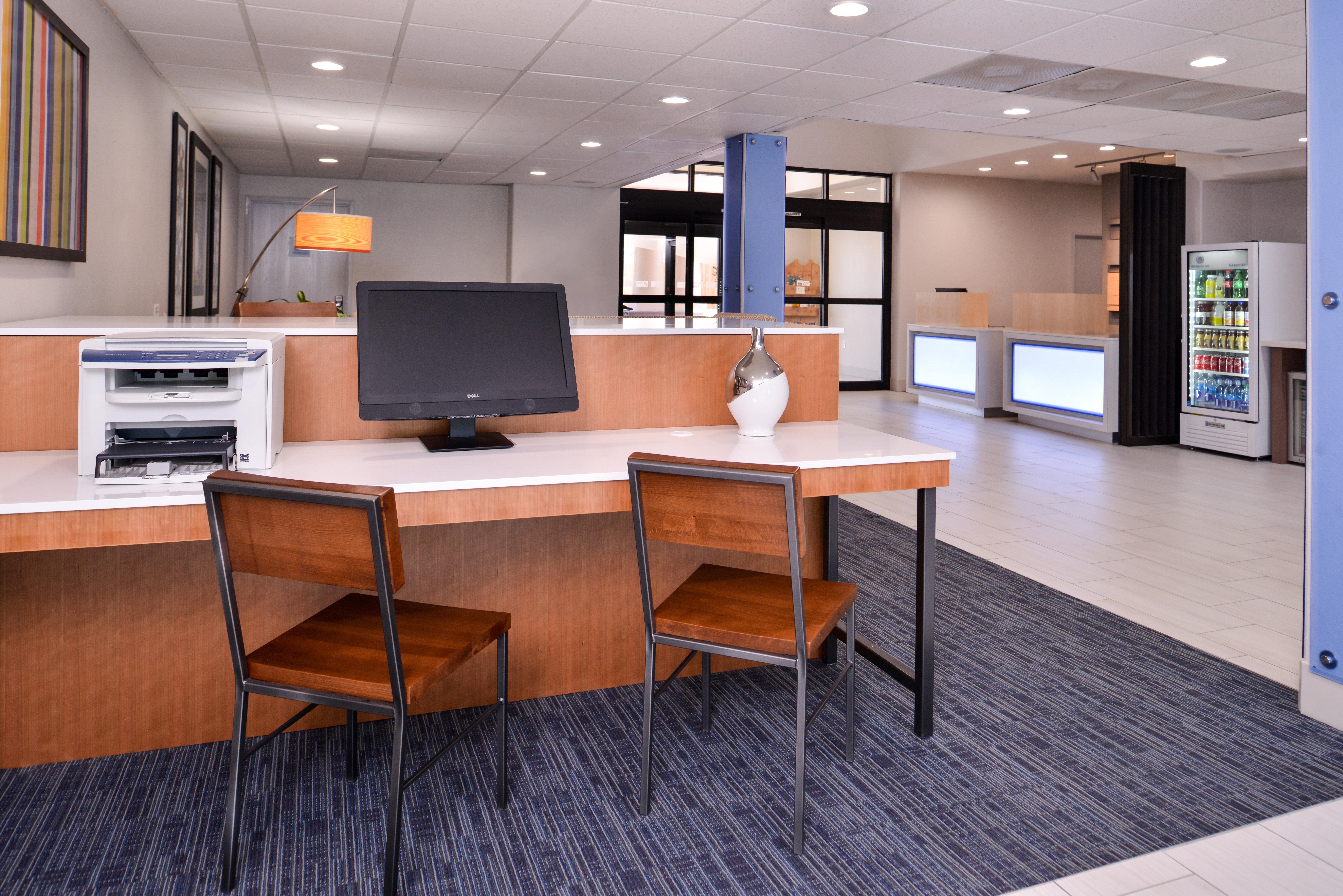 Holiday Inn Express Hotel & Suites Elgin By Ihg Zewnętrze zdjęcie