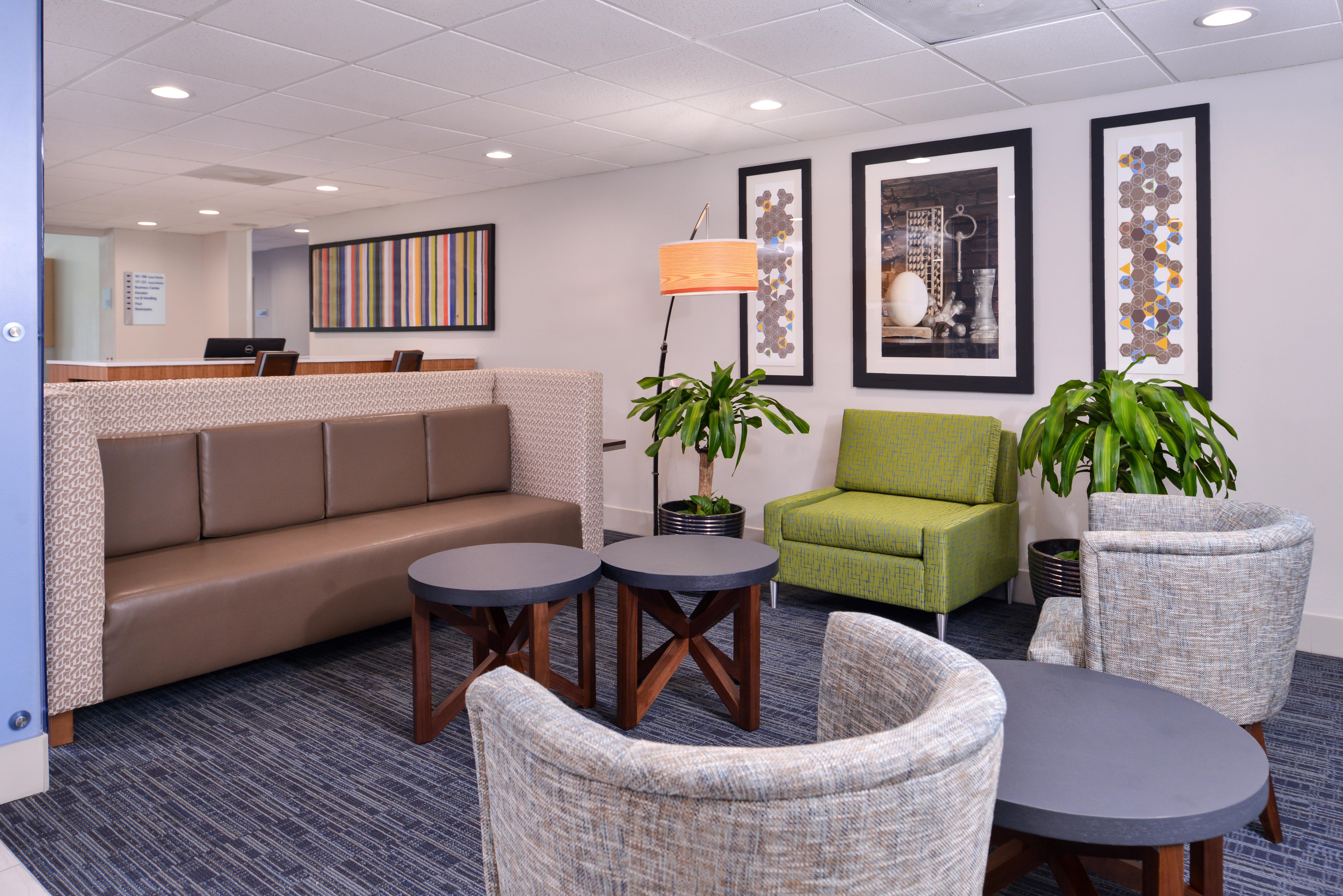 Holiday Inn Express Hotel & Suites Elgin By Ihg Zewnętrze zdjęcie